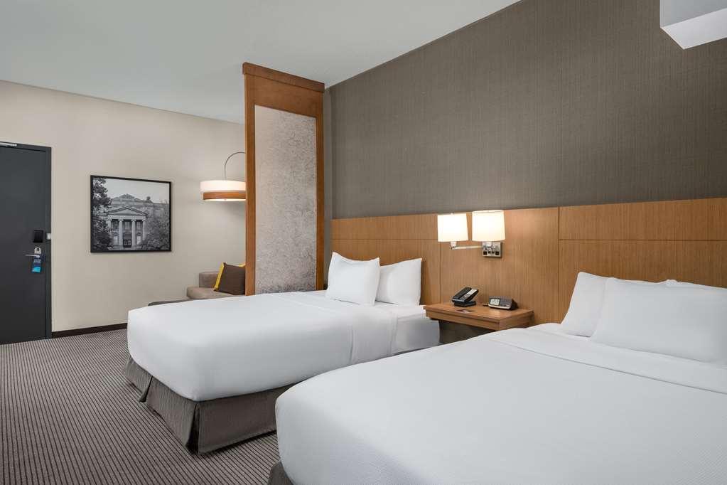 Hyatt Place Iowa City Downtown Rum bild