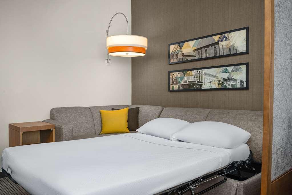 Hyatt Place Iowa City Downtown Rum bild